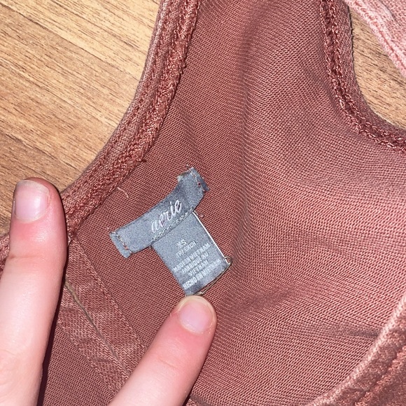 Pink tank top - Picture 3 of 3